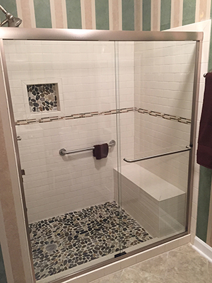 Semi-frameless shower door
