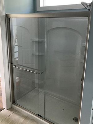 Custom glass shower panel